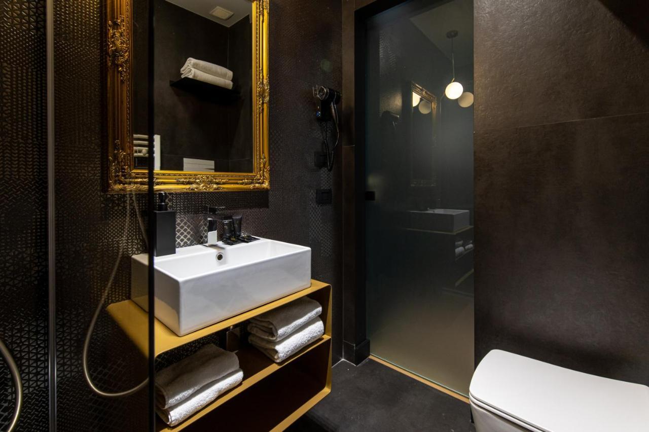 Plebiscito Boutique Rooms نابولي المظهر الخارجي الصورة